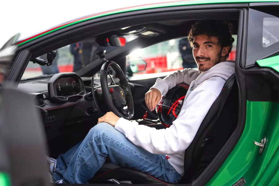 Pecco Bagnaia Menggebrak Imola dengan Lamborghini Temerario!